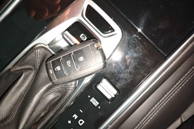 Used CHANGAN CS75 2021 Honor Million Edition 280T DCT Luxury Model Vehicle Key