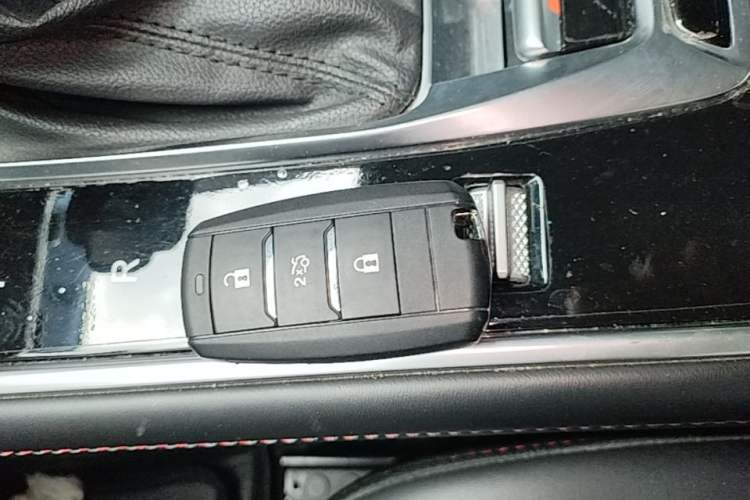 Used CHANGAN CS75 2021 Honor Million Edition 280T DCT Luxury Model Vehicle Key