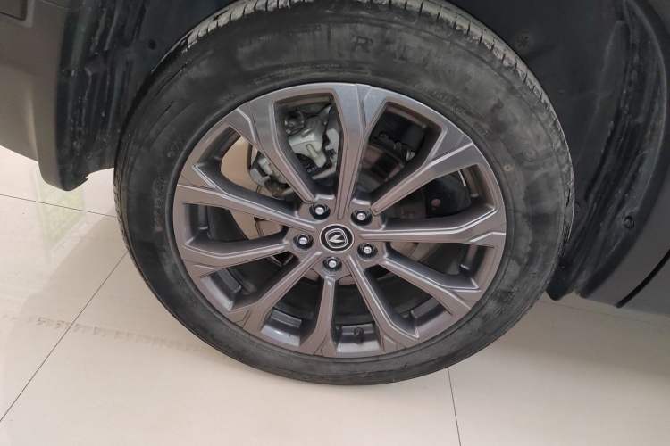 Used CHANGAN CS75 2022 Blue Whale Edition 1.5T DCT Prestige Model Exterior 5