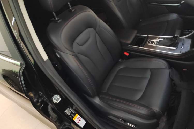 Used CHANGAN CS75 2022 Blue Whale Edition 1.5T DCT Prestige Model Right Front Seat