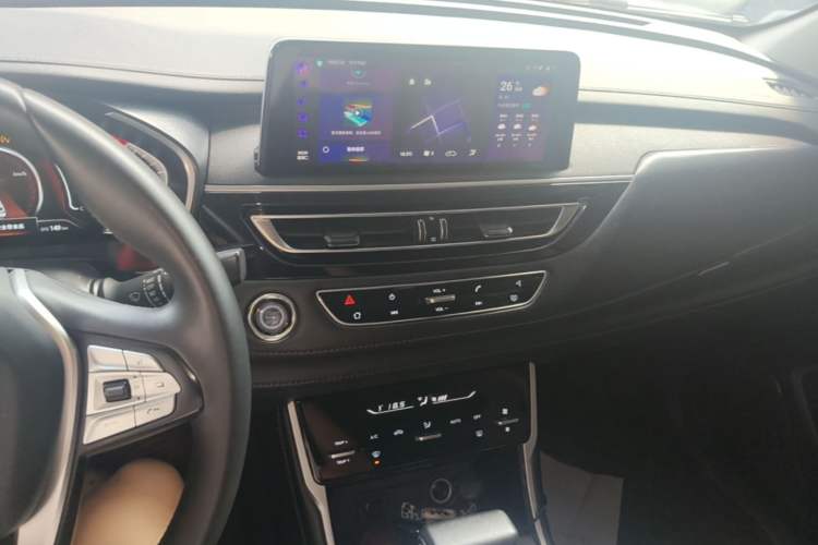 Used CHANGAN CS75 2022 Blue Whale Edition 1.5T DCT Luxury Model Audio And AC Panel