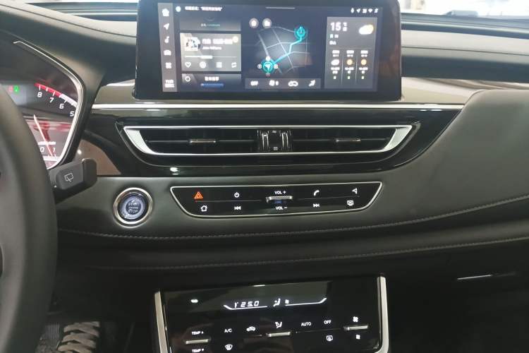 Used CHANGAN CS75 2022 Blue Whale Edition 1.5T DCT Luxury Model Audio And AC Panel