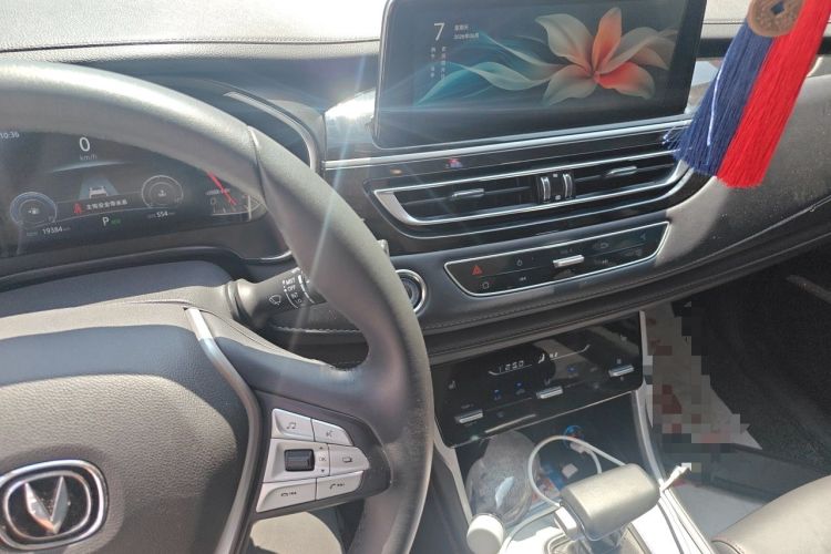 Used CHANGAN CS75 2022 Blue Whale Edition 1.5T DCT Prestige Model Audio And AC Panel