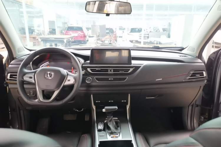 Used CHANGAN CS75 2022 Blue Whale Edition 1.5T DCT Prestige Model Center Console