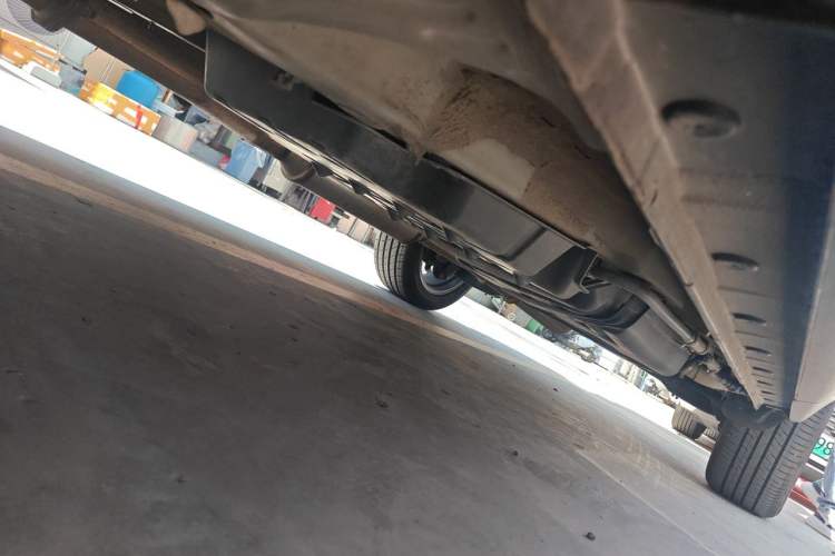 Used CHANGAN CS75 2022 Blue Whale Edition 1.5T DCT Prestige Model Chassis Front Left