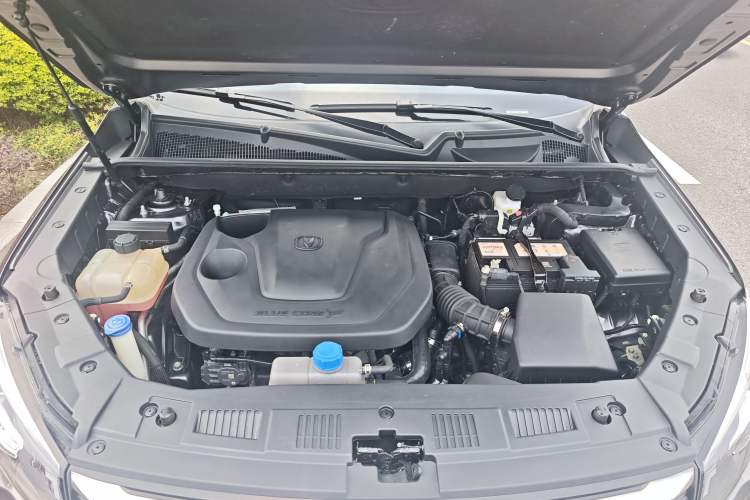 Used CHANGAN CS75 2022 Blue Whale Edition 1.5T DCT Prestige Model Engine Bay