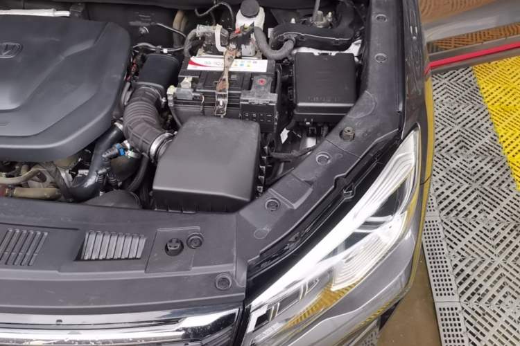 Used CHANGAN CS75 2022 Blue Whale Edition 1.5T DCT Prestige Model Engine Bay Left