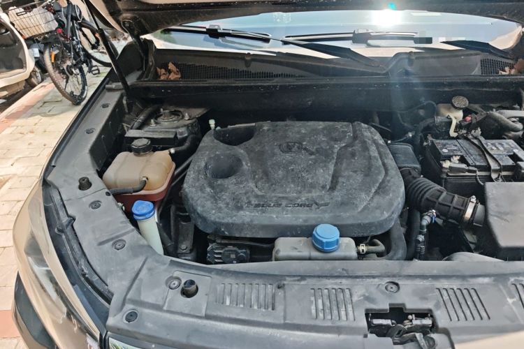 Used CHANGAN CS75 2022 Blue Whale Edition 1.5T Manual Elite Model Engine Bay Right