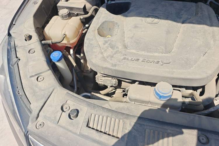 Used CHANGAN CS75 2022 Blue Whale Edition 1.5T DCT Prestige Model Engine Bay Right