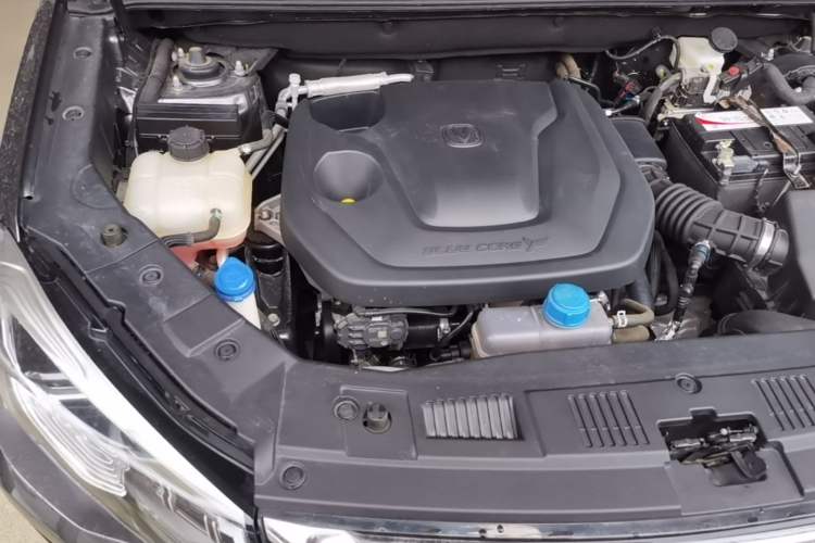 Used CHANGAN CS75 2022 Blue Whale Edition 1.5T DCT Prestige Model Engine Bay Right