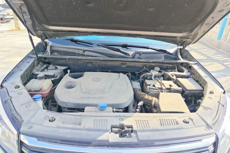 Used CHANGAN CS75 2022 Blue Whale Edition 1.5T DCT Prestige Model Engine Bay