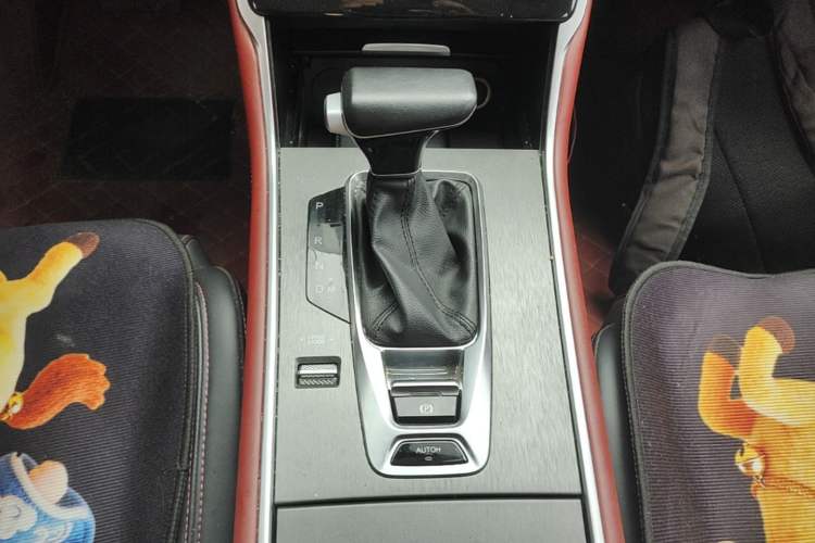 Used CHANGAN CS75 2022 Blue Whale Edition 1.5T DCT Prestige Model Gear Lever