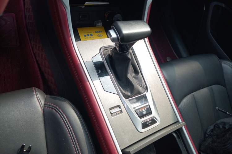 Used CHANGAN CS75 2022 Blue Whale Edition 1.5T DCT Luxury Model Gear Lever