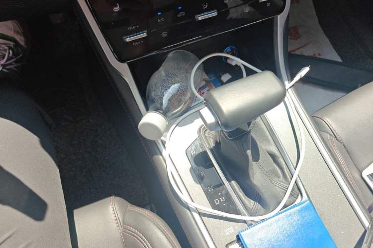 Used CHANGAN CS75 2022 Blue Whale Edition 1.5T DCT Prestige Model Gear Lever