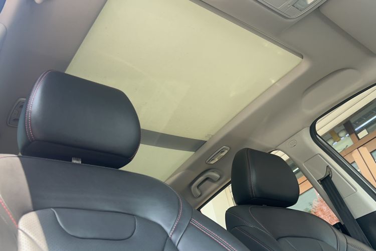 Used CHANGAN CS75 2022 Blue Whale Edition 1.5T DCT Prestige Model Headliner