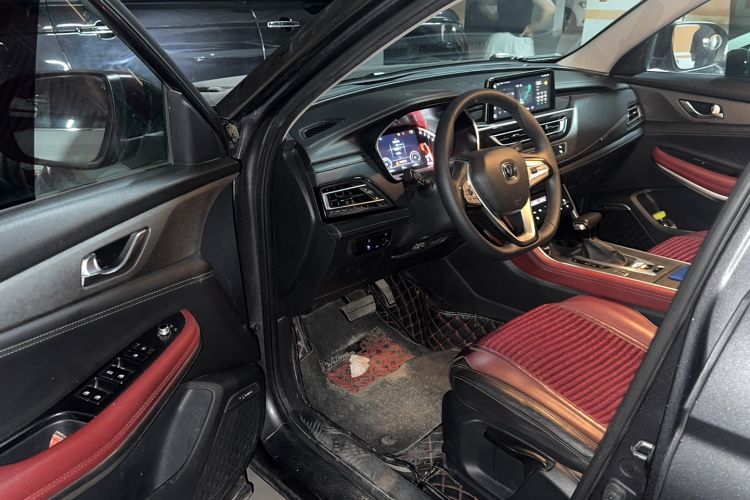 Used CHANGAN CS75 2022 Blue Whale Edition 1.5T DCT Luxury Model Interior 1
