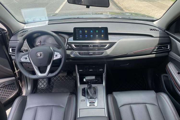 Used CHANGAN CS75 2022 Blue Whale Edition 1.5T DCT Luxury Model Interior 1