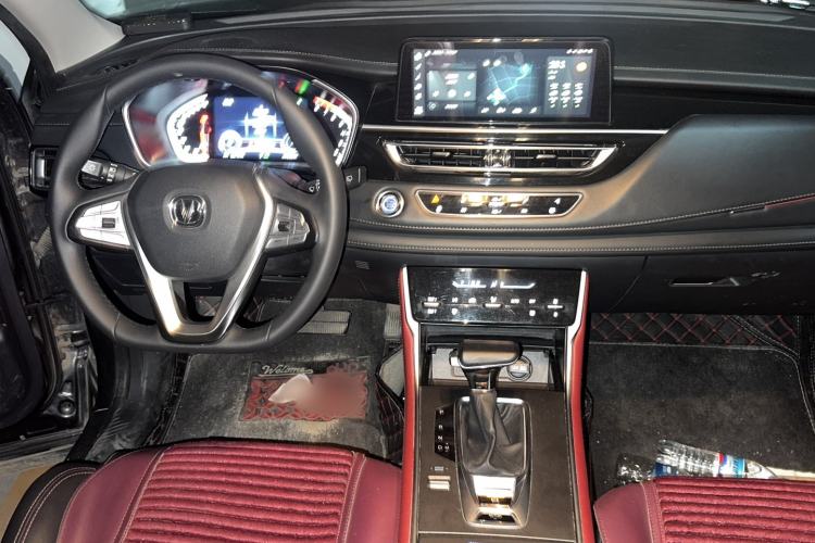 Used CHANGAN CS75 2022 Blue Whale Edition 1.5T DCT Luxury Model Interior 5