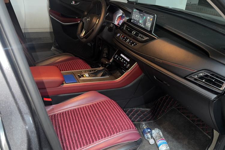 Used CHANGAN CS75 2022 Blue Whale Edition 1.5T DCT Luxury Model Interior 6