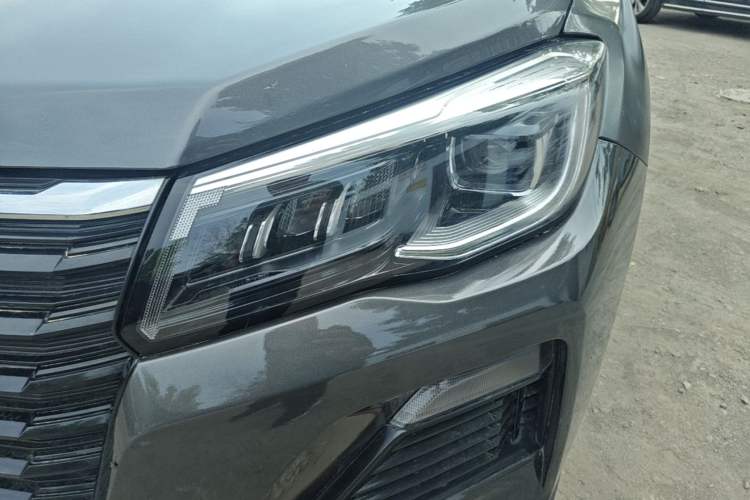Used CHANGAN CS75 2022 Blue Whale Edition 1.5T DCT Luxury Model Left Front Headlight