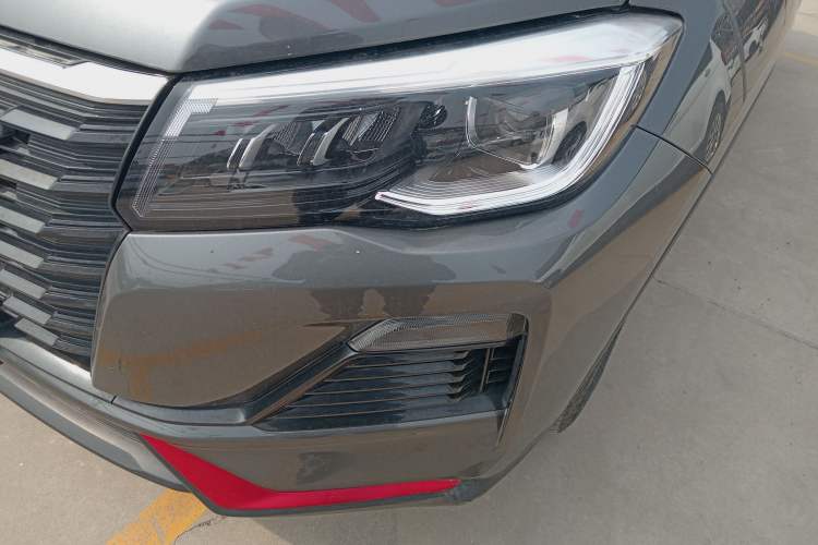 Used CHANGAN CS75 2022 Blue Whale Edition 1.5T DCT Luxury Model Left Front Headlight