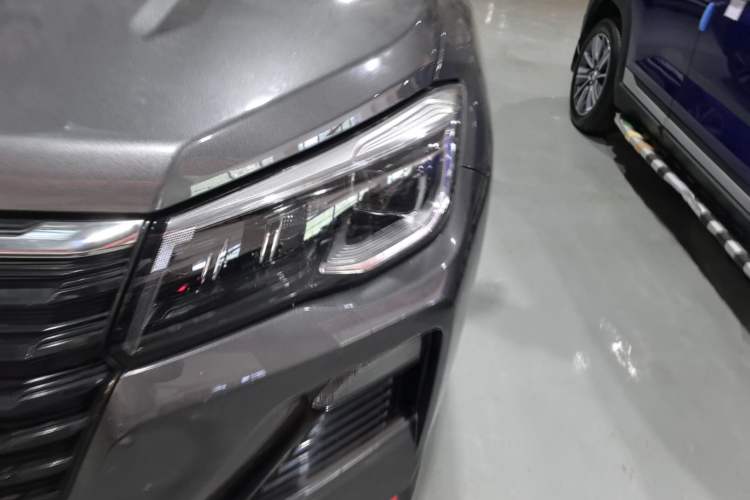 Used CHANGAN CS75 2022 Blue Whale Edition 1.5T DCT Luxury Model Left Front Headlight