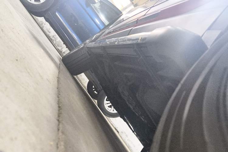 Used CHANGAN CS75 2022 Blue Whale Edition 1.5T DCT Prestige Model Left Side Sill