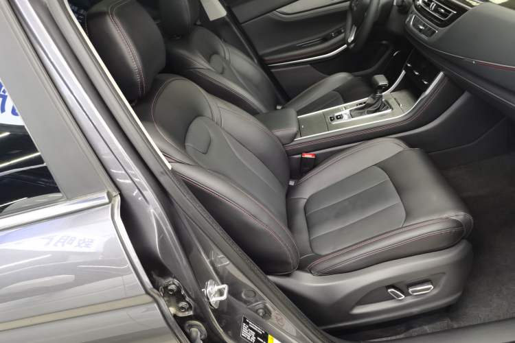 Used CHANGAN CS75 2022 Blue Whale Edition 1.5T DCT Prestige Model Right Front Seat