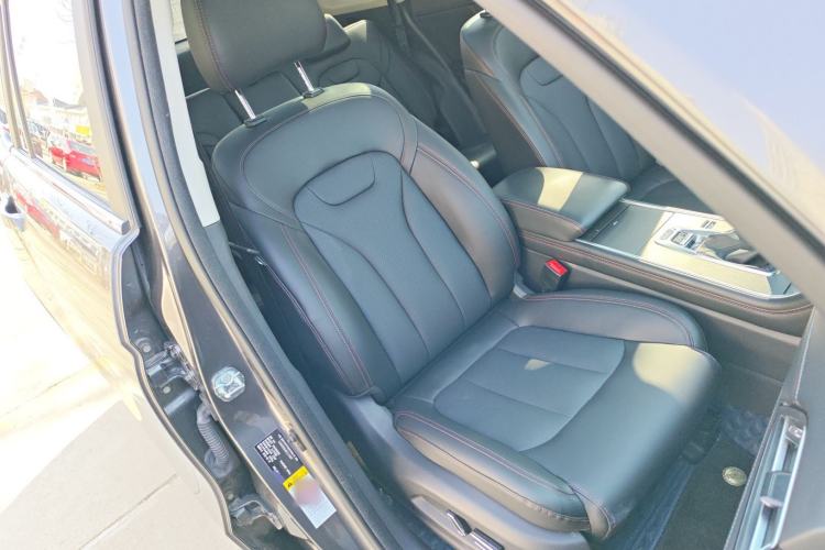 Used CHANGAN CS75 2022 Blue Whale Edition 1.5T DCT Prestige Model Right Front Seat