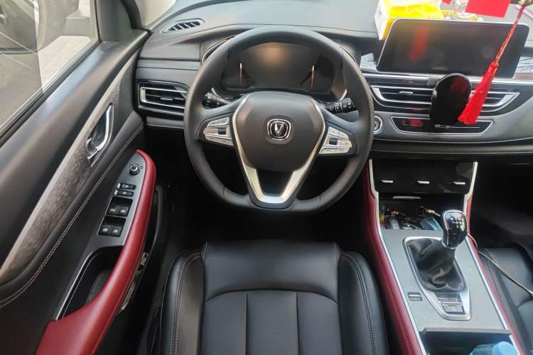 Used CHANGAN CS75 2022 Blue Whale Edition 1.5T Manual Elite Model Steering Wheel