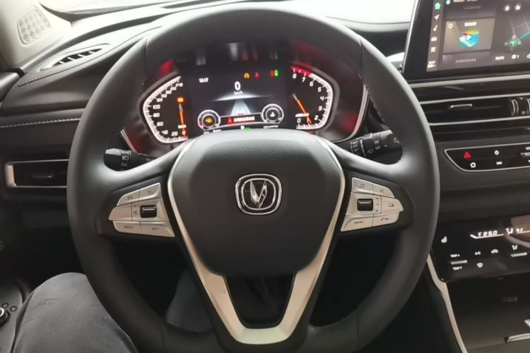 Used CHANGAN CS75 2022 Blue Whale Edition 1.5T DCT Prestige Model Steering Wheel