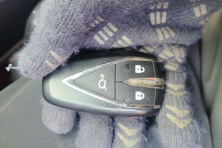 Used CHANGAN CS75 2022 Blue Whale Edition 1.5T DCT Luxury Model Vehicle Key