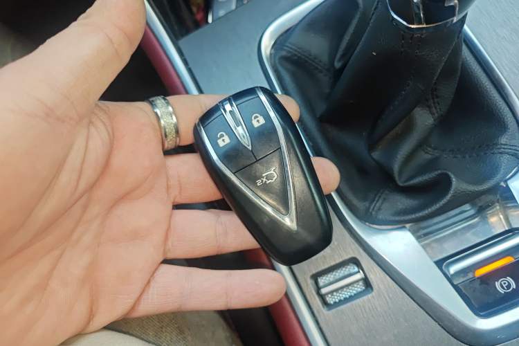 Used CHANGAN CS75 2022 Blue Whale Edition 1.5T Manual Elite Model Vehicle Key