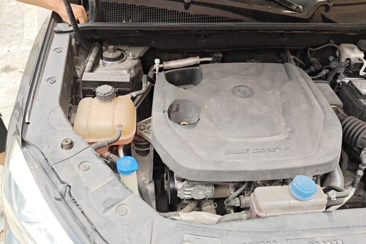 Used CHANGAN CS75 2022 Blue Whale Edition 1.5T DCT Prestige Model Engine Bay Right