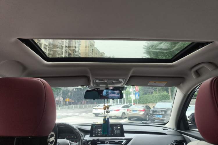 Used CHANGAN CS75 2022 Blue Whale Edition 1.5T DCT Luxury Model Headliner