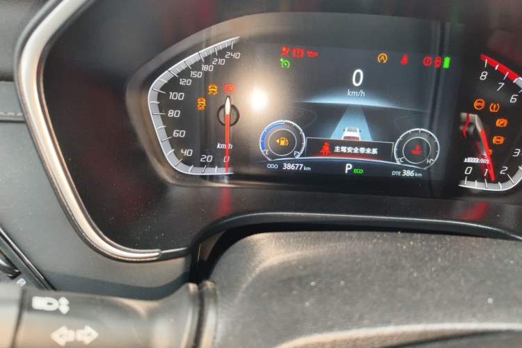 Used CHANGAN CS75 2022 Blue Whale Edition 1.5T DCT Luxury Model Odometer Close Up