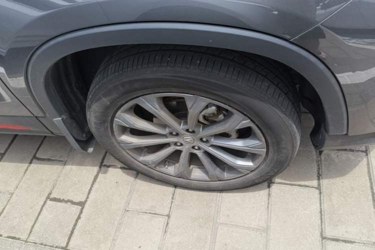 Used CHANGAN CS75 2022 Blue Whale Edition 1.5T DCT Prestige Model Right Front Wheel Hub
