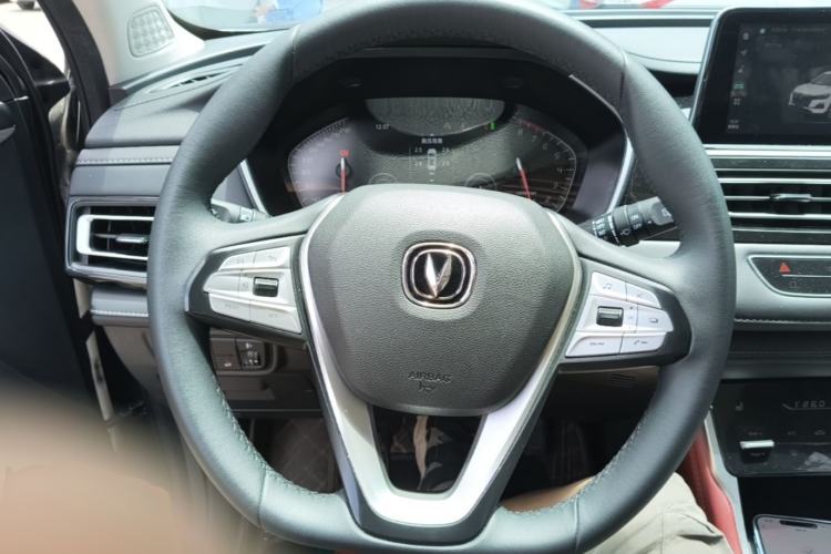 Used CHANGAN CS75 2022 Blue Whale Edition 1.5T DCT Prestige Model Steering Wheel