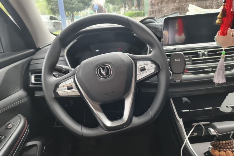 Used CHANGAN CS75 2022 Blue Whale Edition 1.5T DCT Luxury Model Steering Wheel