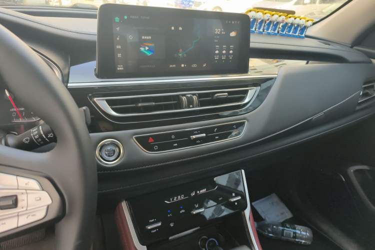 Used CHANGAN CS75 2022 Blue Whale Edition 1.5T DCT Luxury Model Audio And AC Panel