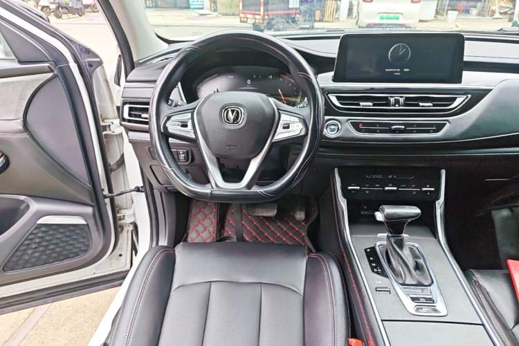 Used CHANGAN CS75 2022 Blue Whale Edition 1.5T DCT Luxury Model Audio And AC Panel