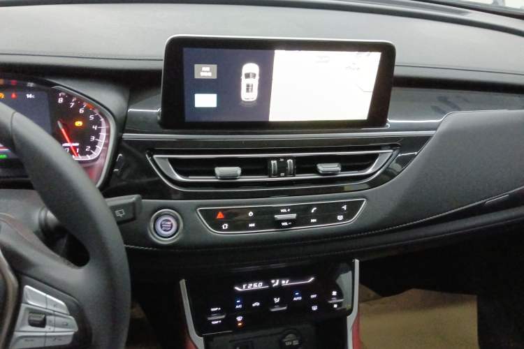 Used CHANGAN CS75 2022 Blue Whale Edition 1.5T DCT Luxury Model Audio And AC Panel