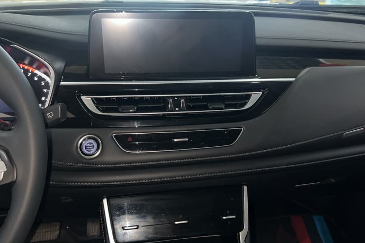 Used CHANGAN CS75 2022 Blue Whale Edition 1.5T DCT Prestige Model Audio And AC Panel