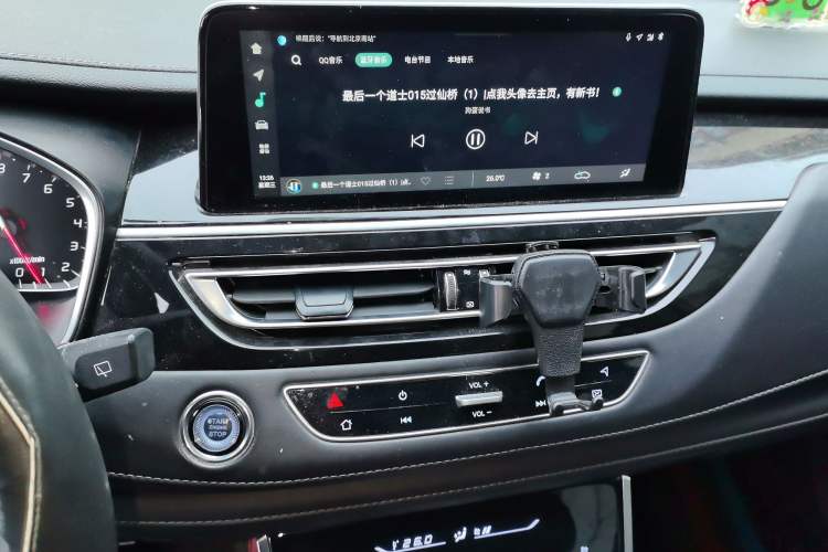 Used CHANGAN CS75 2022 Blue Whale Edition 1.5T DCT Luxury Model Audio And AC Panel