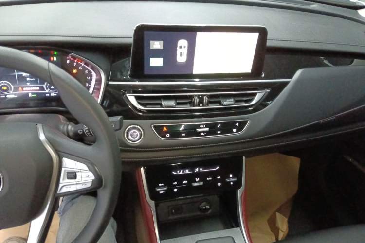 Used CHANGAN CS75 2022 Blue Whale Edition 1.5T DCT Luxury Model Audio And AC Panel
