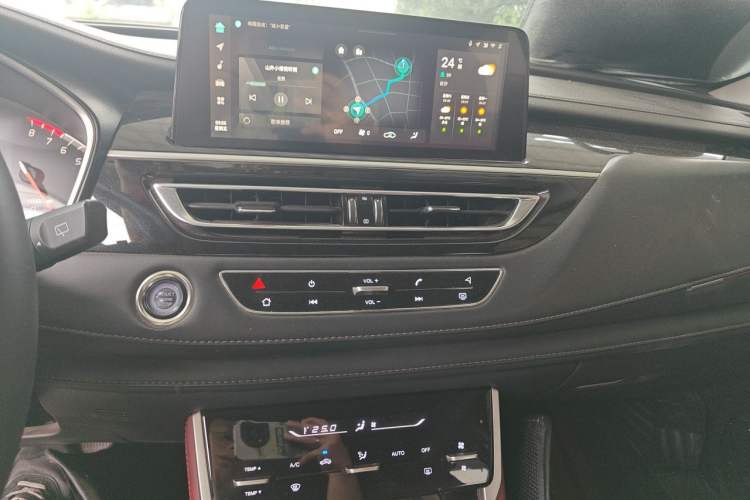 Used CHANGAN CS75 2022 Blue Whale Edition 1.5T DCT Luxury Model Audio And AC Panel