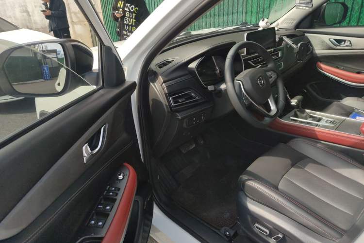Used CHANGAN CS75 2022 Blue Whale Edition 1.5T DCT Prestige Model Driver Seat