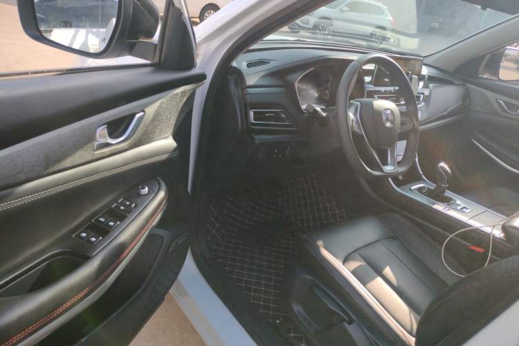 Used CHANGAN CS75 2022 Blue Whale Edition 1.5T Manual Elite Model Driver Seat