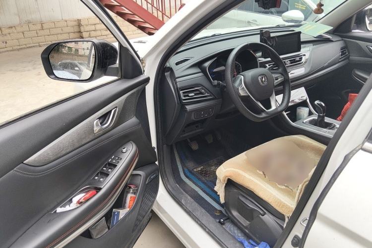 Used CHANGAN CS75 2022 Blue Whale Edition 1.5T Manual Elite Model Driver Seat