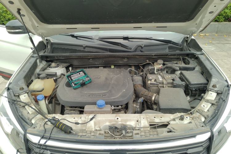 Used CHANGAN CS75 2022 Blue Whale Edition 1.5T DCT Luxury Model Engine Bay